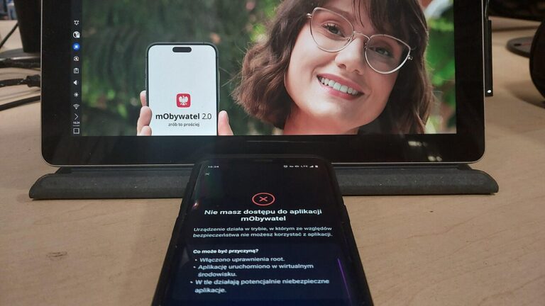 Aplikacja mObywatel wyświetlona na smartfonie z systemem Android
