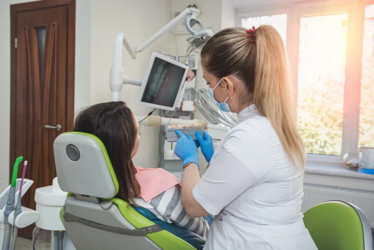 Dentysta w Holandii – koszty, ubezpieczenie i refundacja w 2026 roku