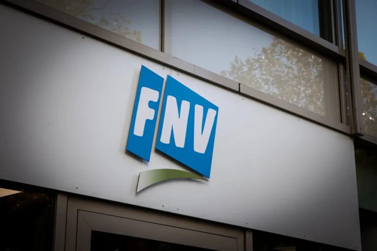 FNV chce 5,5% podwyżki i 80 euro więcej miesięcznie. Nowe żądania płacowe w Holandii