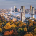 Zabudowa mieszkaniowa Rotterdamu, gdzie tysiące gospodarstw mają problem z kosztami mieszkania
