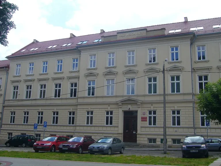 Sąd Rejonowy w Wadowicach, gdzie rusza proces policjantów w sprawie śmierci Natalii z Andrychowa