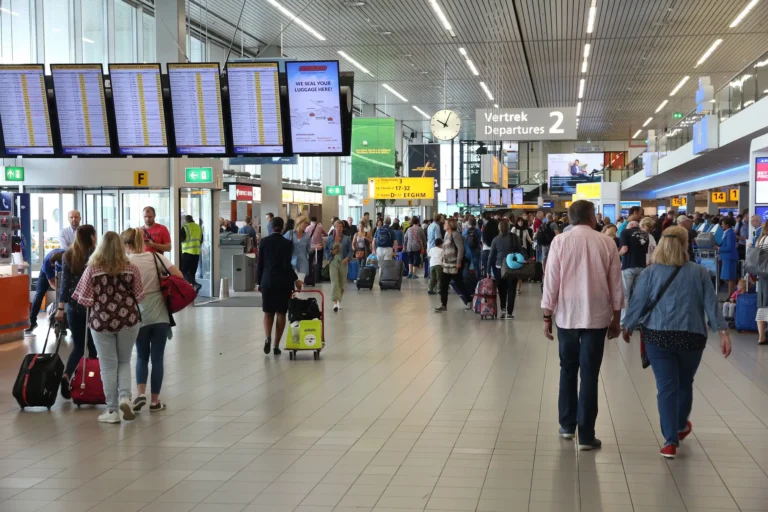 Strajk sprzątaczy w Holandii potrwa do piątku. Akcja obejmuje Schiphol i dworce