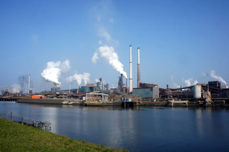 Strajk w Holandii. Metalowcy odchodzą dziś od pracy w pięciu regionach