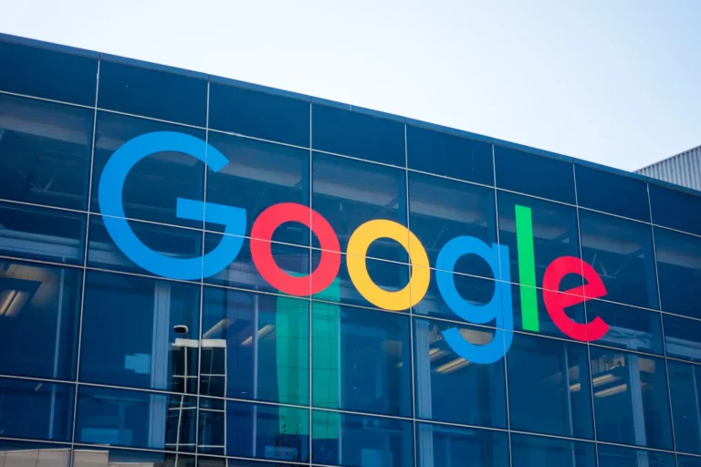 UOKiK stawia zarzuty Google. Chodzi o pieniądze dla polskich wydawców