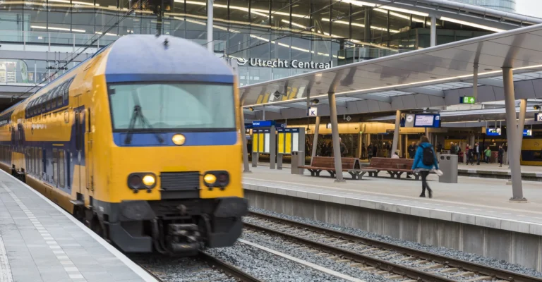 przez 12 dni utrudnienia kolejowe między Arnhem a Utrechtem. Sprawdź daty i objazdy